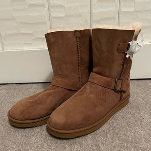 Ugg-style tan winter fur-lined boots NWT
